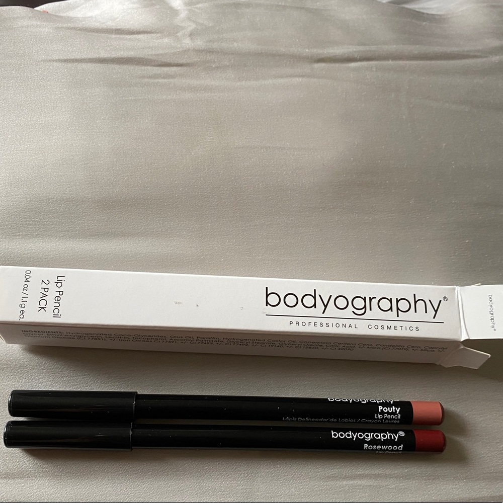 NWT 2 Lip Pencils